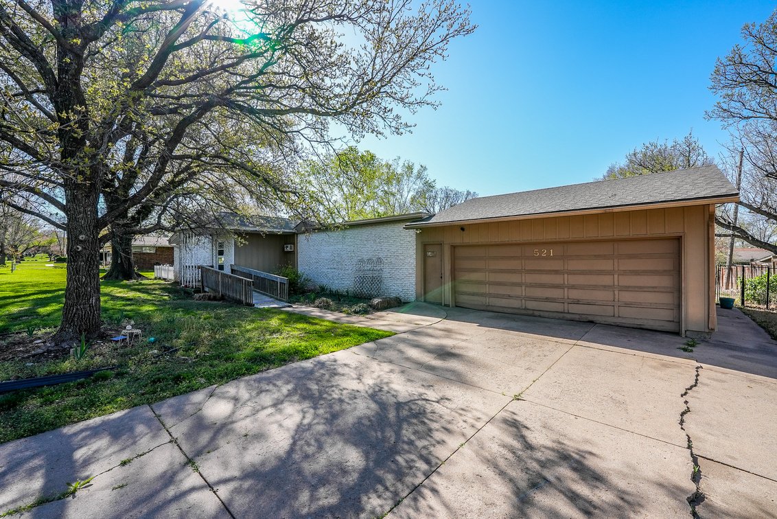 521 Post Rd, El Dorado, KS 67042 photo 3