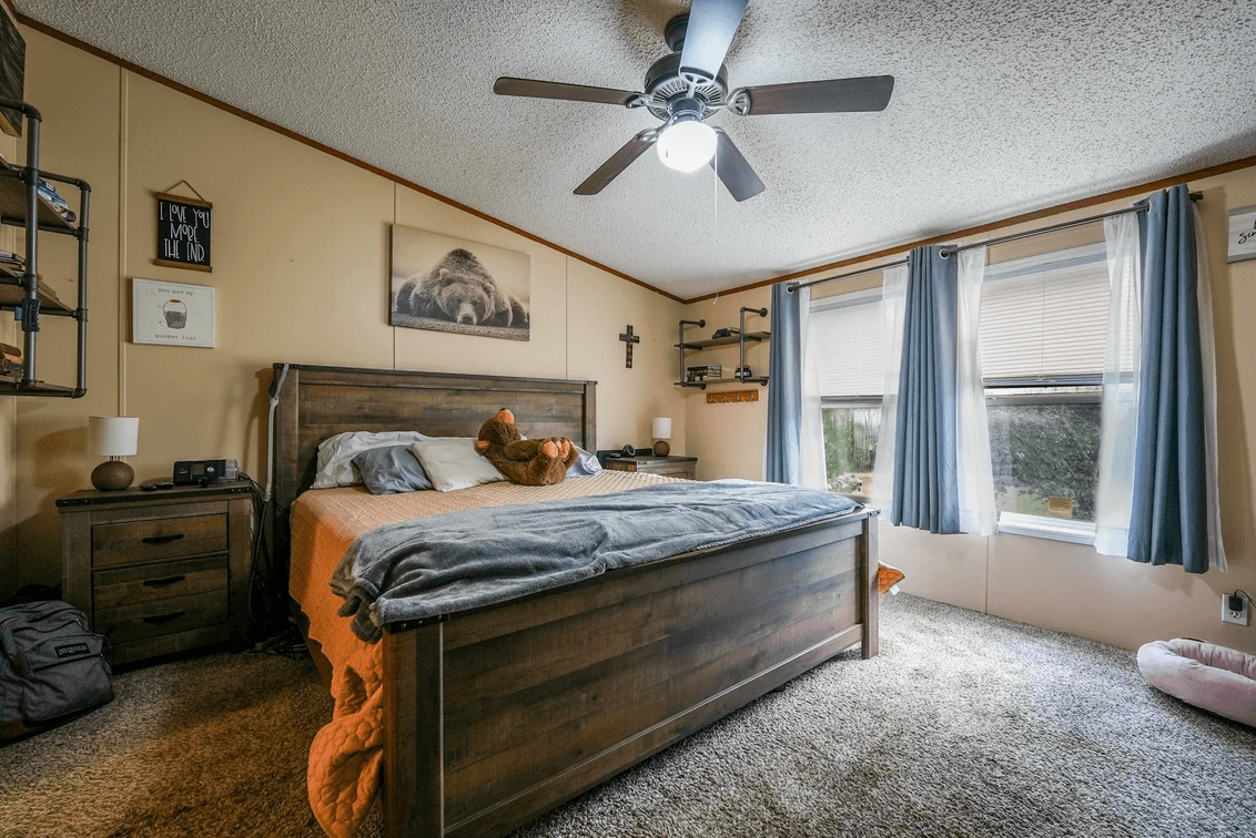 9224 W 82nd St N, Valley Center KS: 4 Bed 2 Bath on 4.7 Acres photo 10