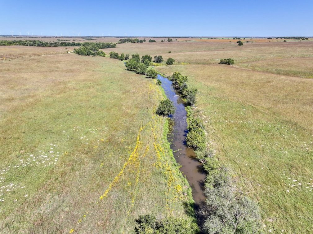550 Acres Flint Hills Pasture & Tillable – Marion County, KS Near Florence photo 5