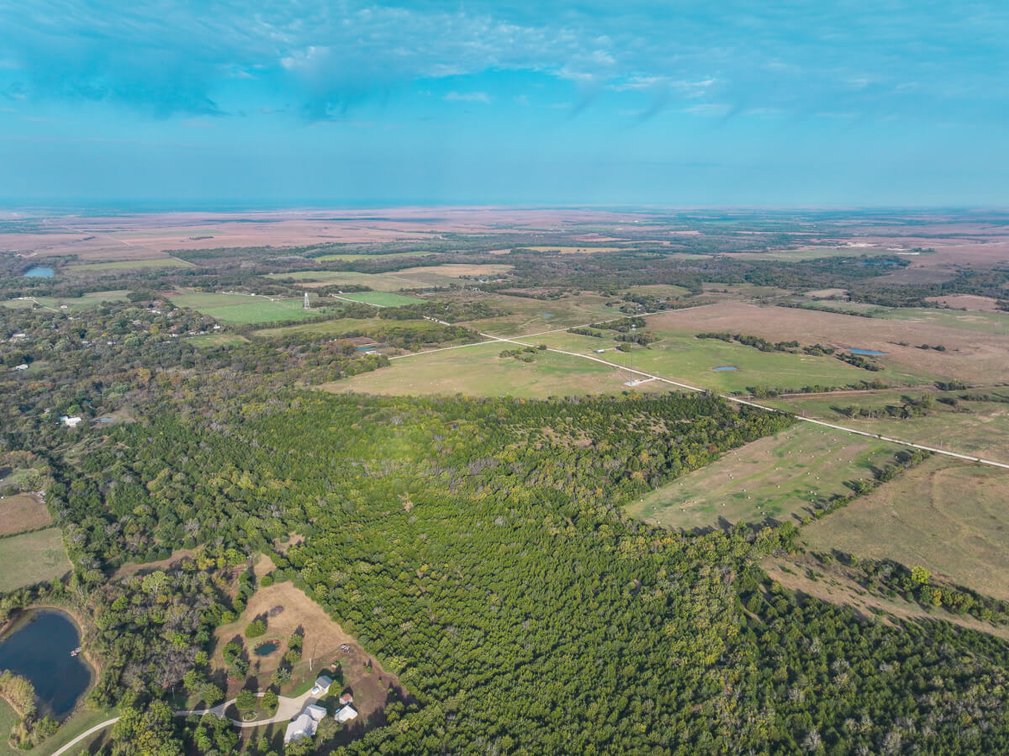 131 Acres Near Toronto, Woodson County, Kansas – Hunting, Pond, Pasture, Trees & Tower Income photo 7