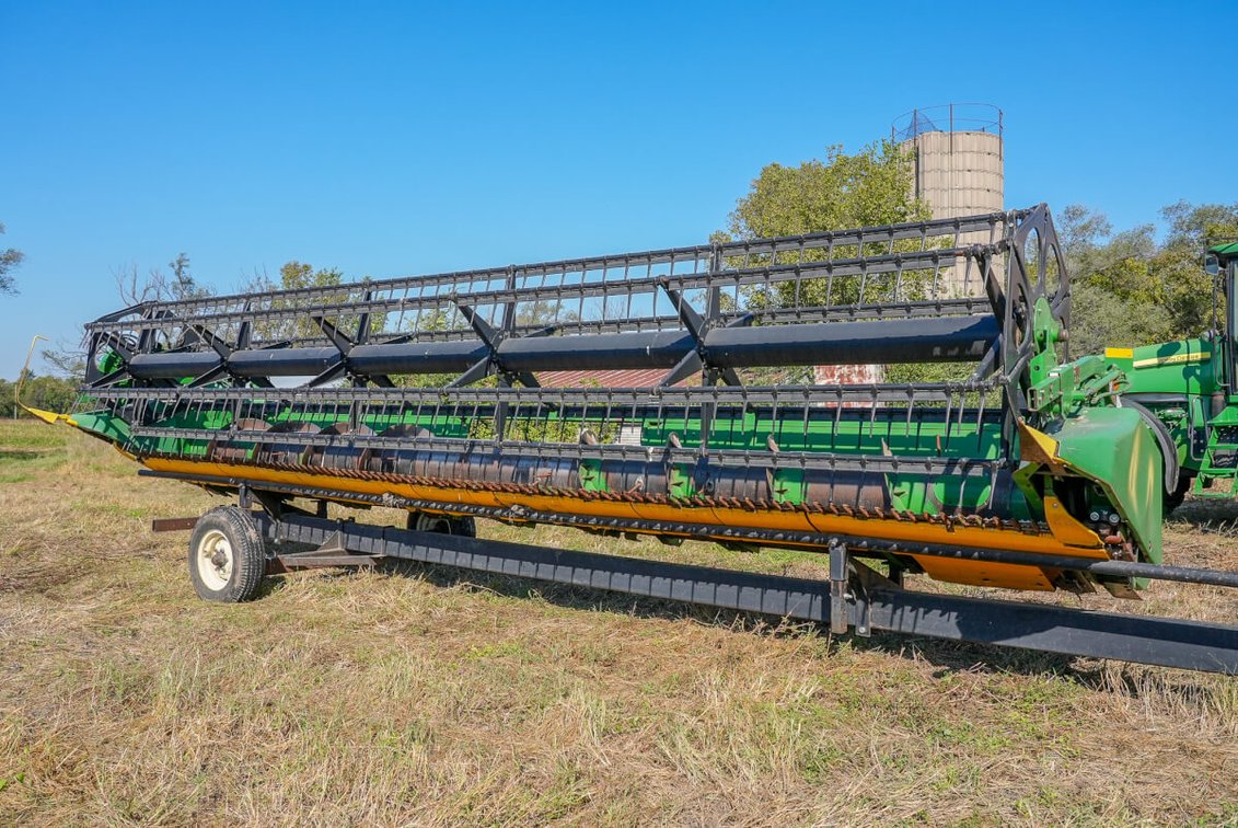 Estate of Willard J Wiebe: Farm Equipment Auction photo 4
