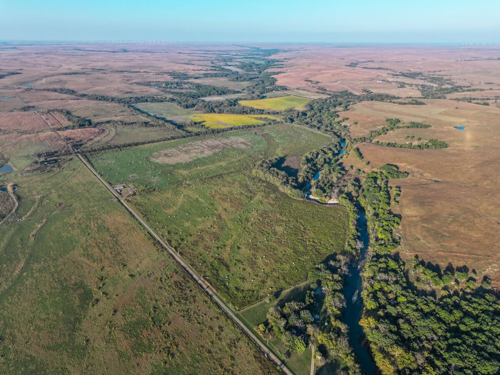 128.8 Acres Cowley County, KS – Grouse Creek, Cattle Pens, Brome Grass, Trees & Hunting/Fishing! photo 3