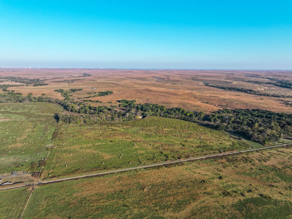 128.8 Acres Cowley County, KS – Grouse Creek, Cattle Pens, Brome Grass, Trees & Hunting/Fishing! photo 8