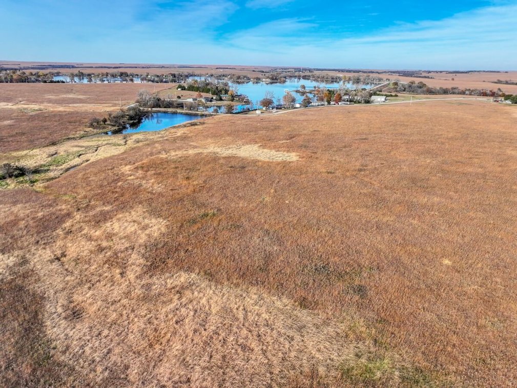 161.5 Acres Native Flint Hills Pasture Near Eureka Lake, Greenwood County, KS photo 10