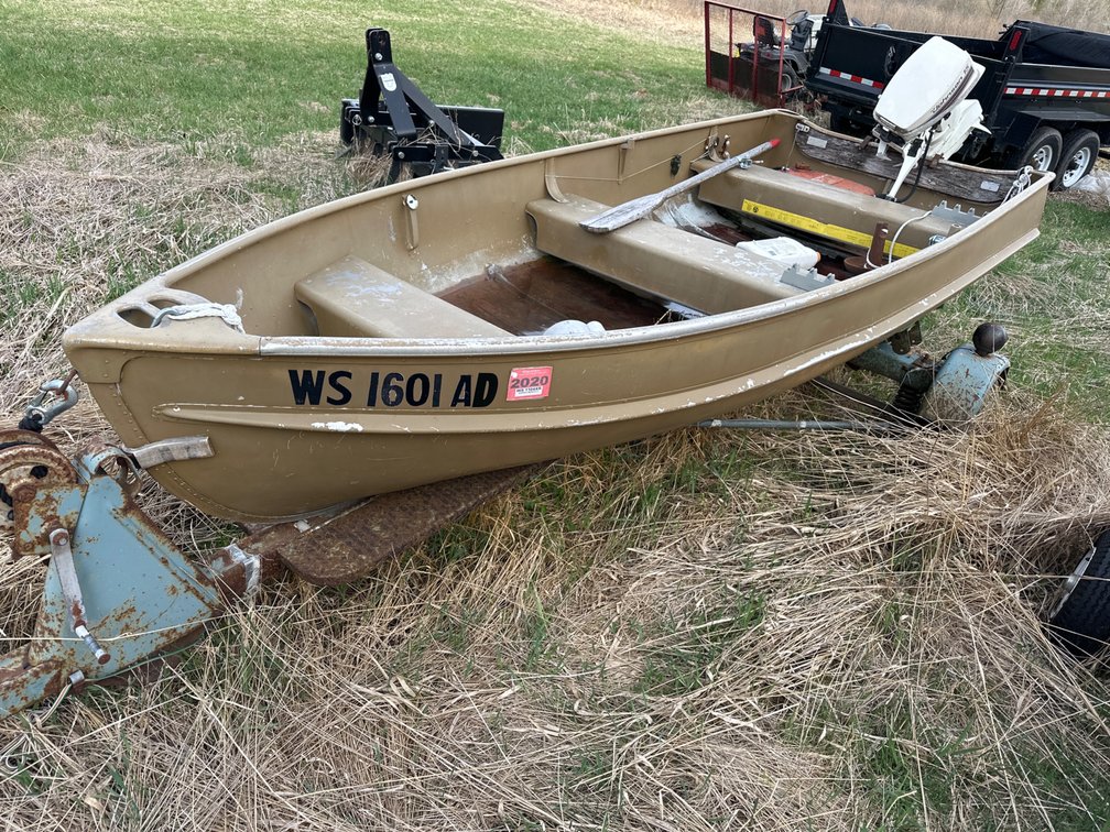 12’ Boat (Model RB) and Trailer-Johnson Motor