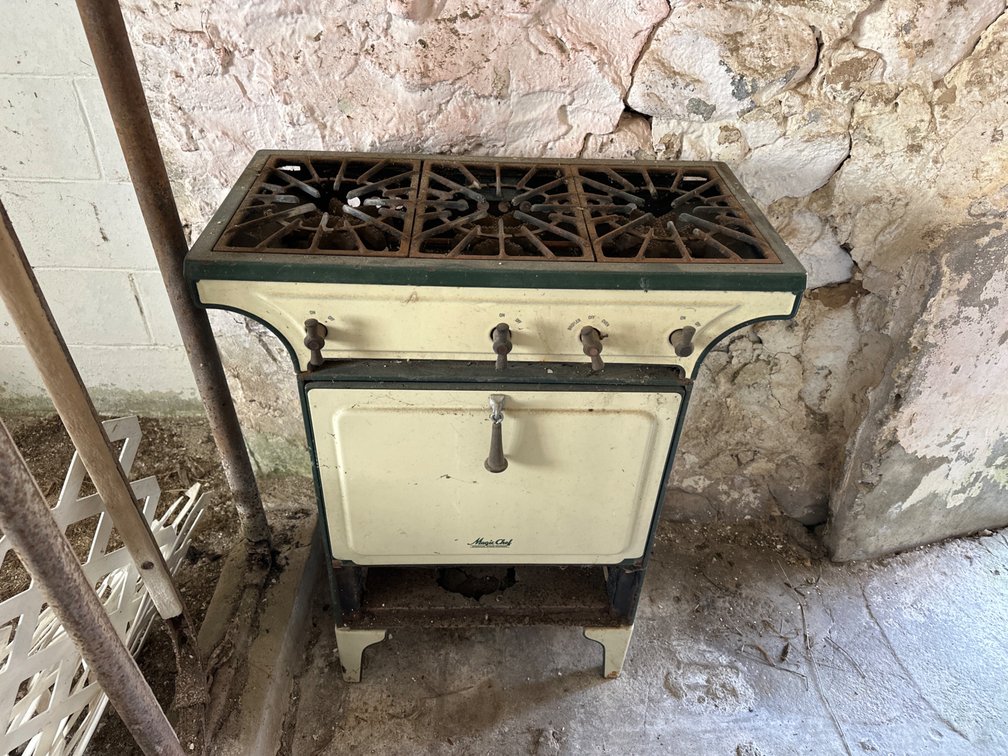 Magic Chef Vintage Stove