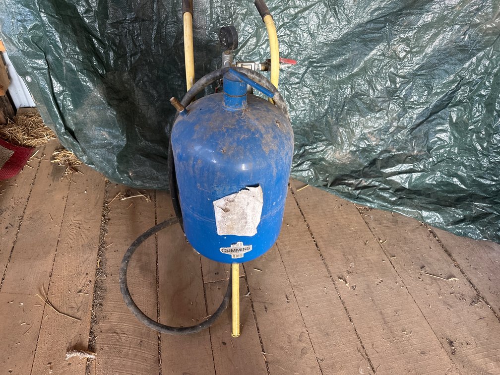Cummins Air Compressor