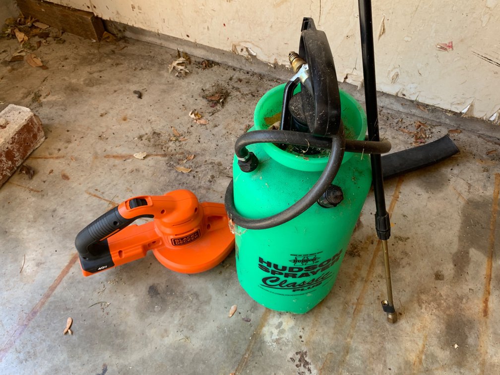 Black and Decker Blower, Sprayer