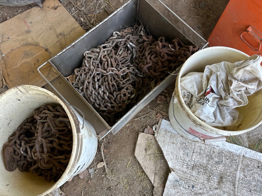 Buckets of Chain