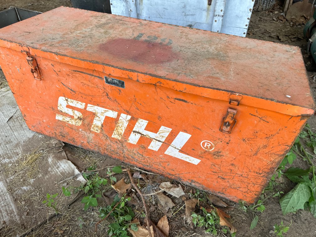 Metal Stihl Box-36” X 15”