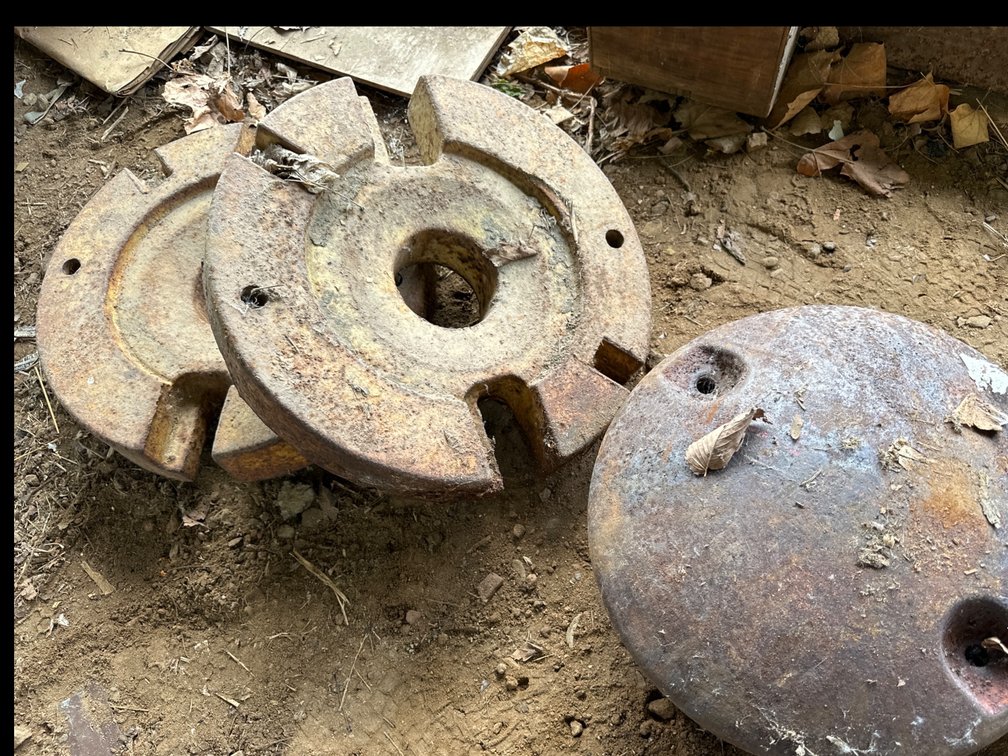 Tractor Weights, Hubs