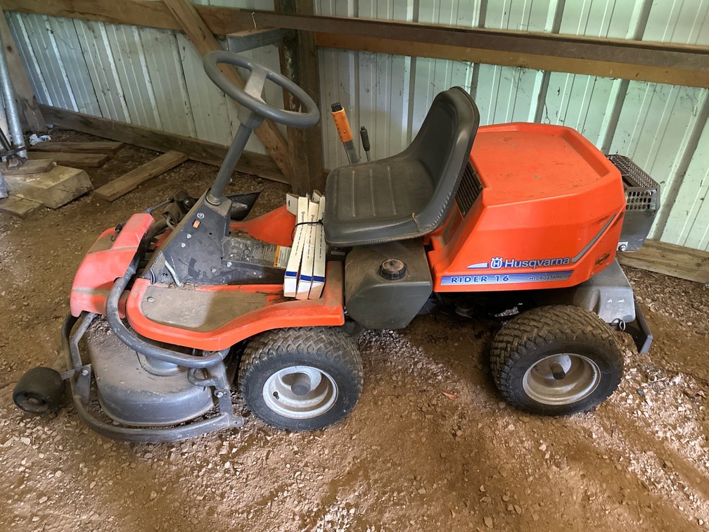 Husqvarna Rider 16