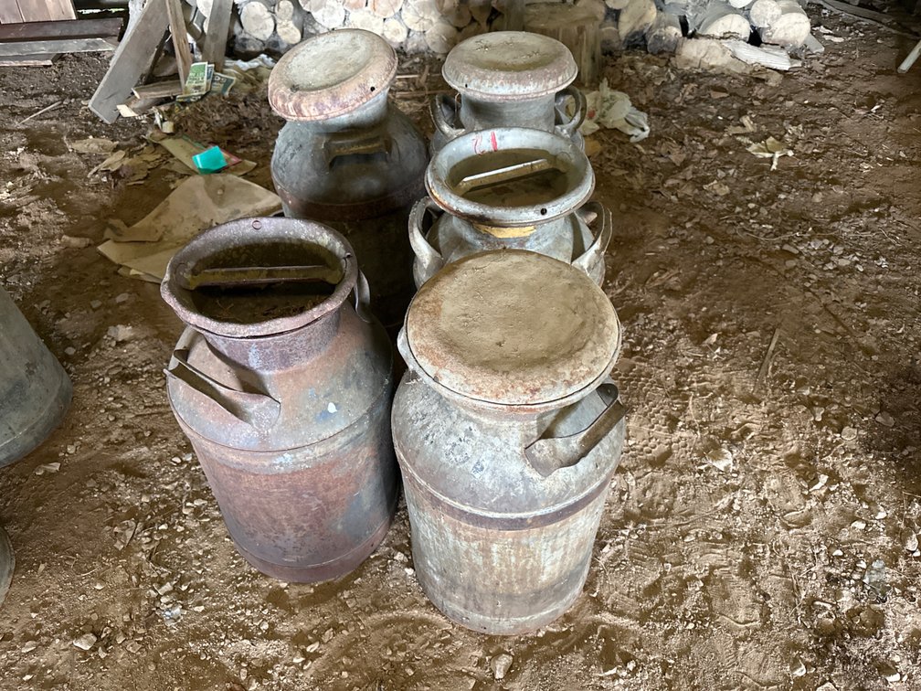 5 Milk Cans