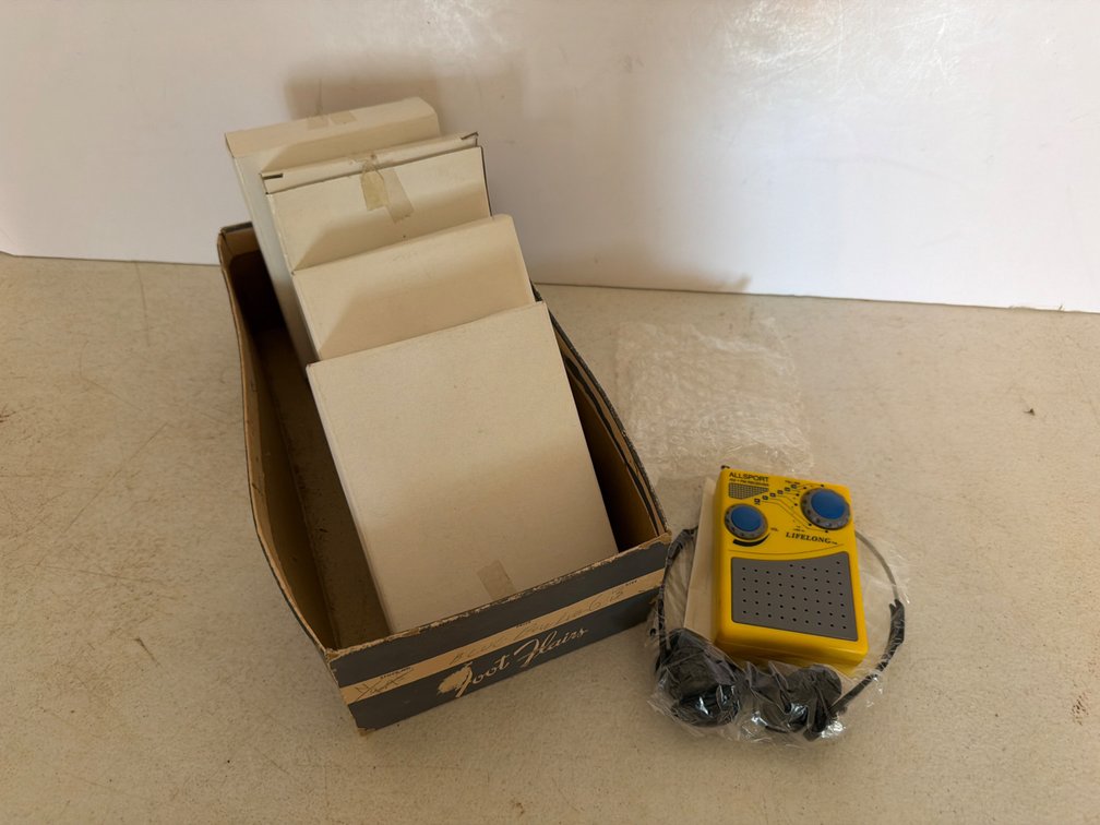 (4) Walkman Radios