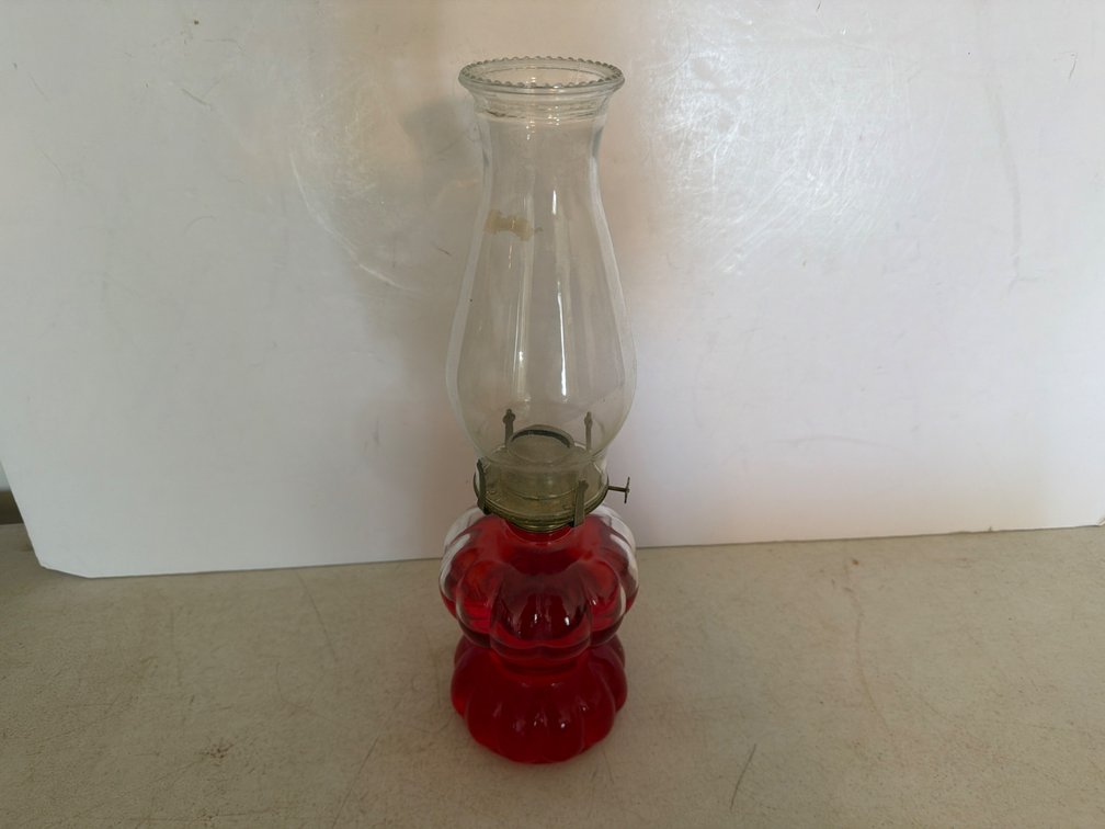 17” Tall Oil Lamp