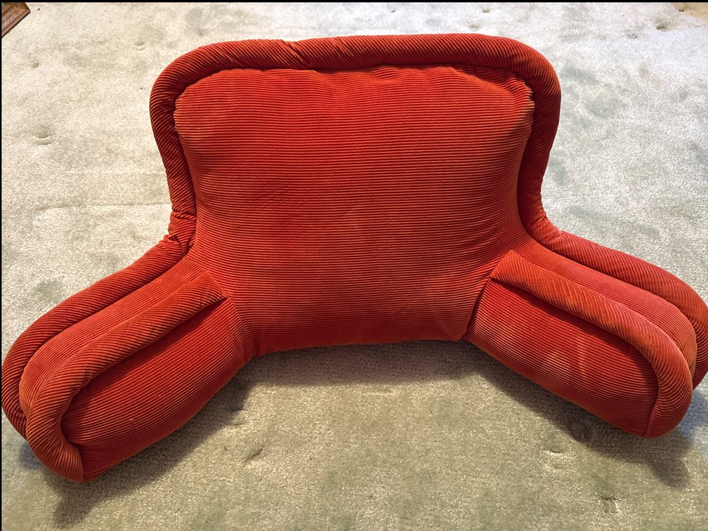 Bed Rest Pillow