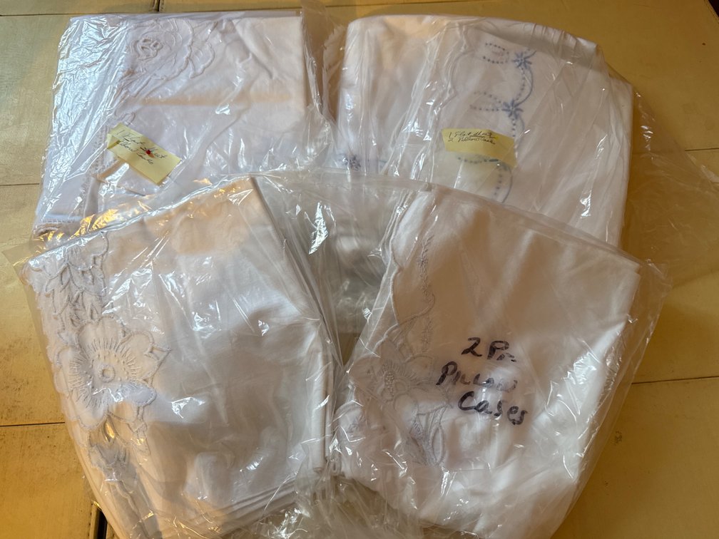 Sheets & Pillow Cases