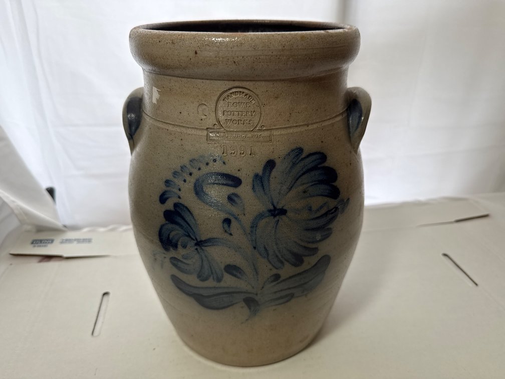 Rowe Stoneware Pottery