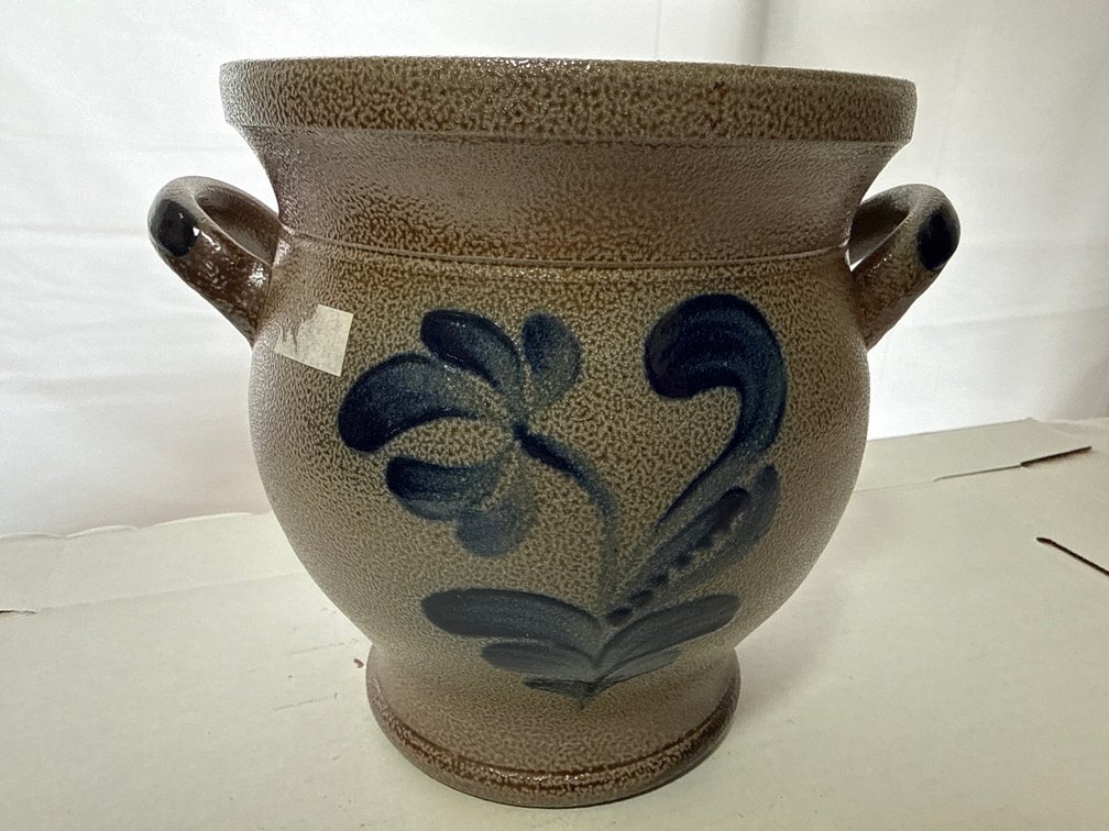 Rowe Stoneware Pottery
