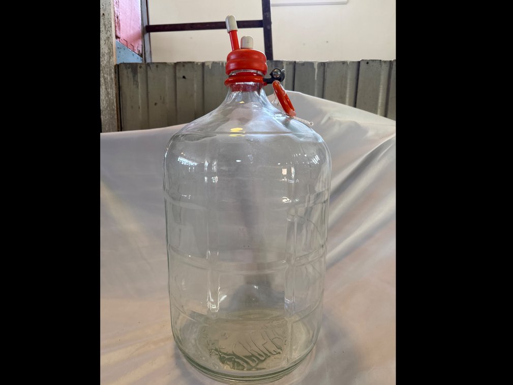 Crisa 5 Gallon Glass Carboy