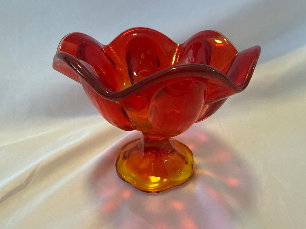 6 Petal Ruffled Candy Dish 5” x 6”