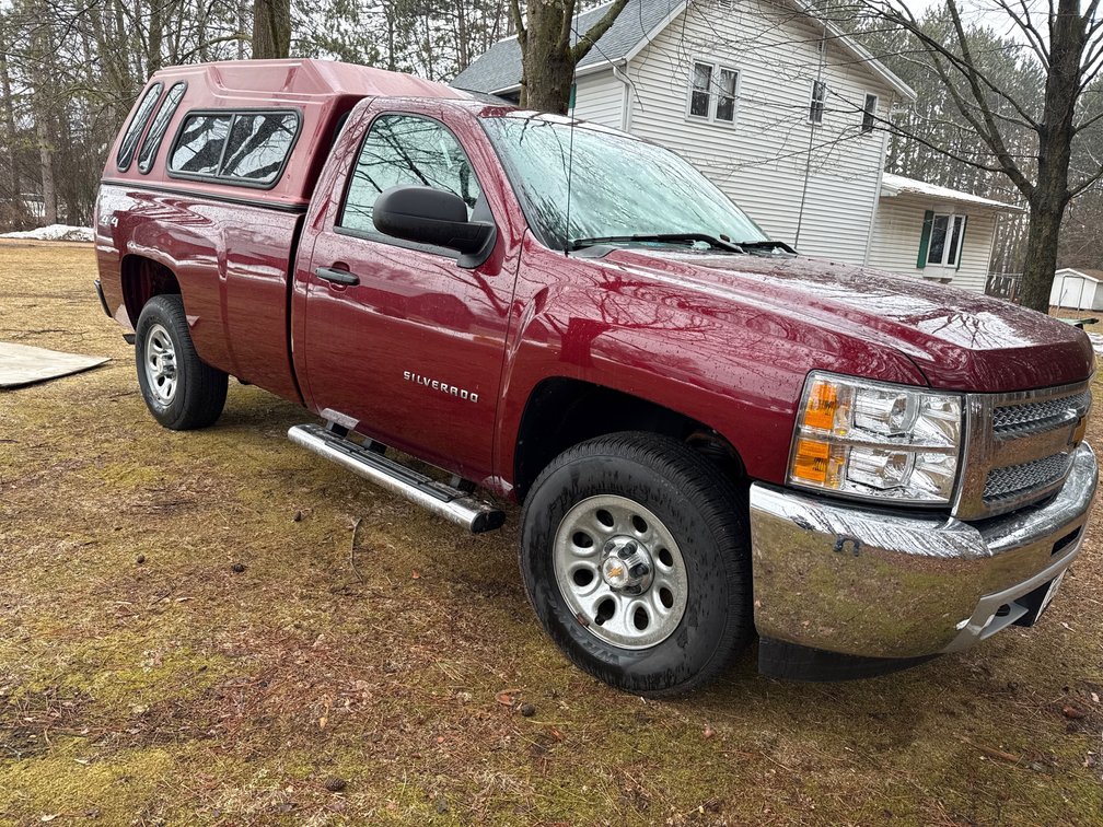 2013 Chevy Silverado 4.3L MFI Engine 4 SPD Automatic Transmission 1/2 Ton 4wd 4800 Miles One Owner Clean Title