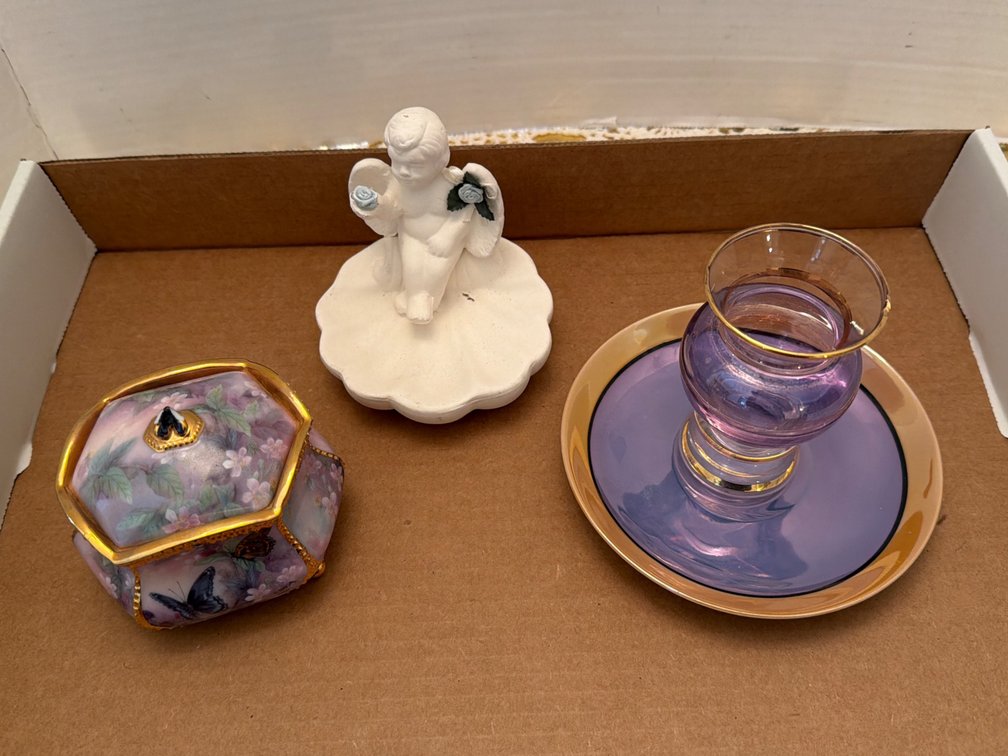 Trinket Dishes, Purple Glass Bud Vase