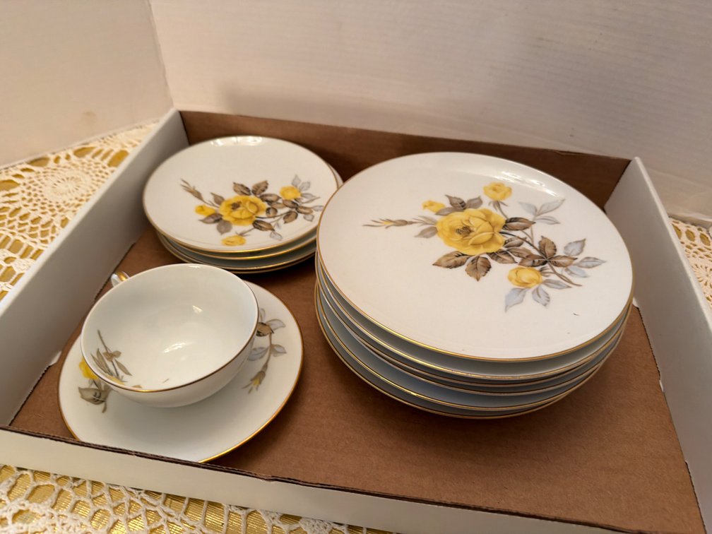 Yellow Rose Pattern Dishes