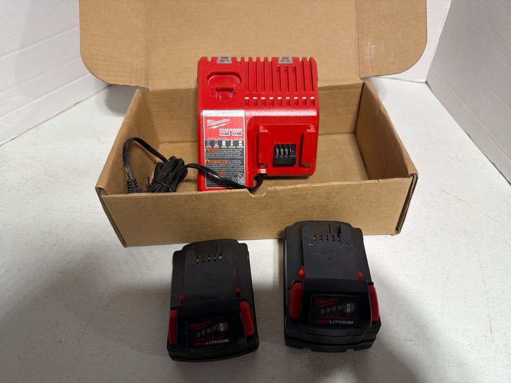 Milwaukee Charger-M12, M18, Batteries