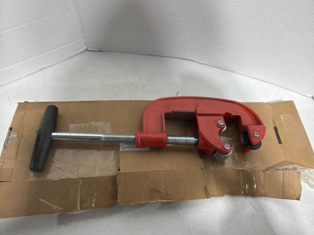 Professional Pipe Cutter-New in Box