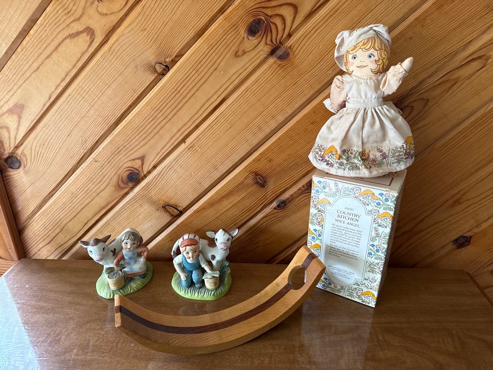 Artmark Figurines, Incense Holder, Spice Angel