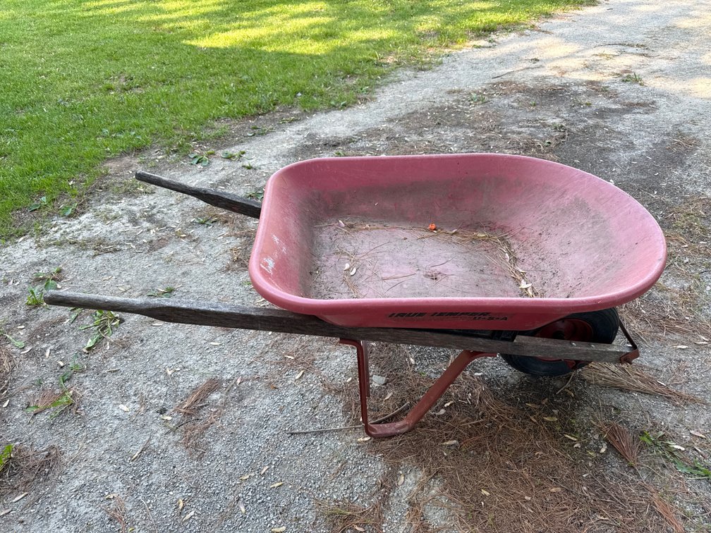 Wheelbarrow-Tire is Flat