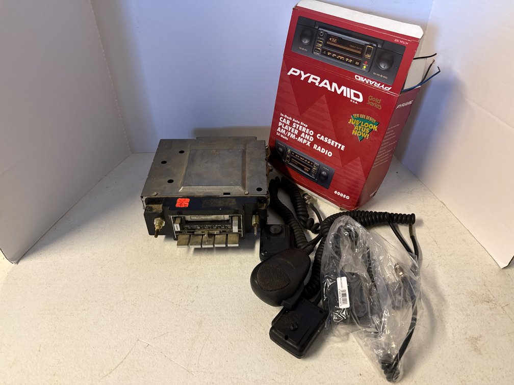 Car Stereos/Radios & CB Cords