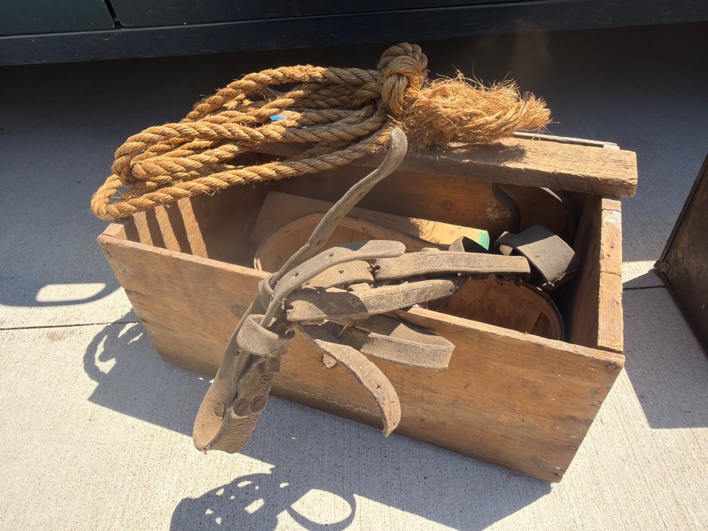 Wood Crate with Rope, Misc.