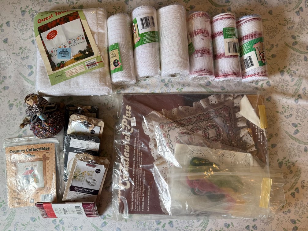 Craft supplies-Mesh, Cross Stitch