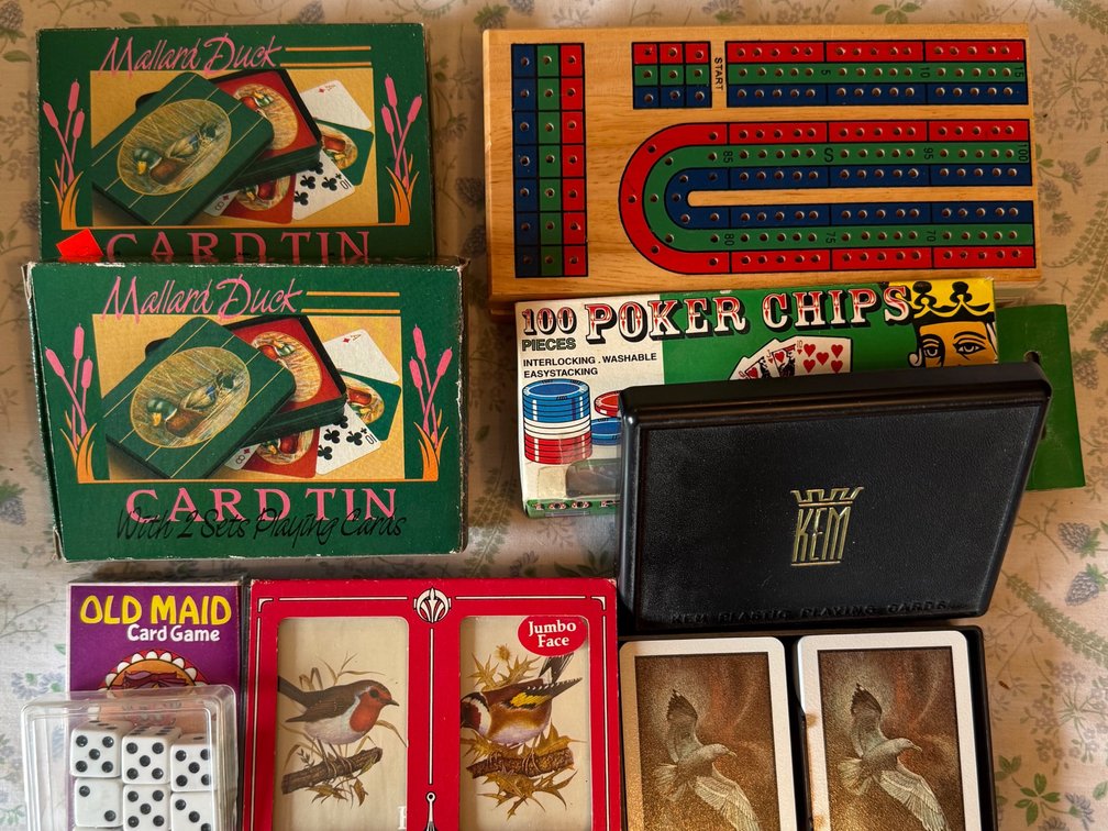 Cards and Cribbage Board