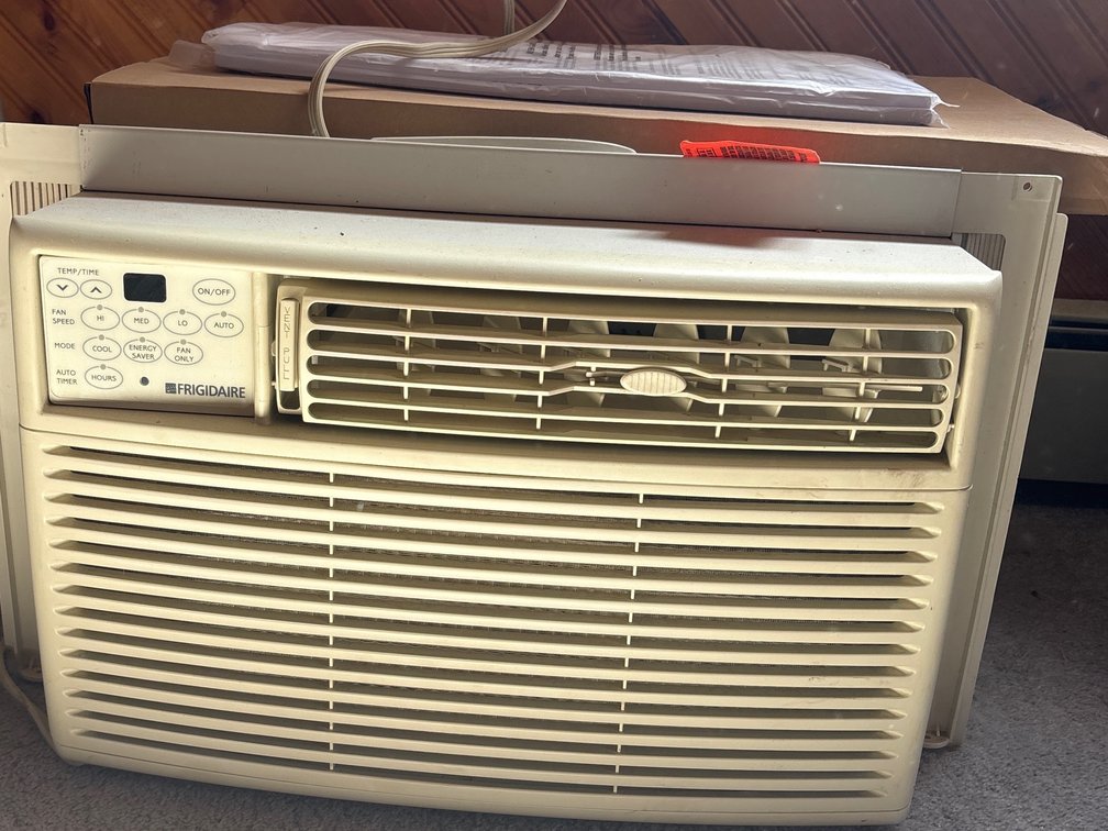 Frigidaire Window Air Conditioner with Remote