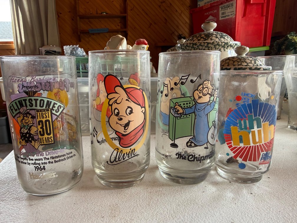 Character Novelty Glasses-