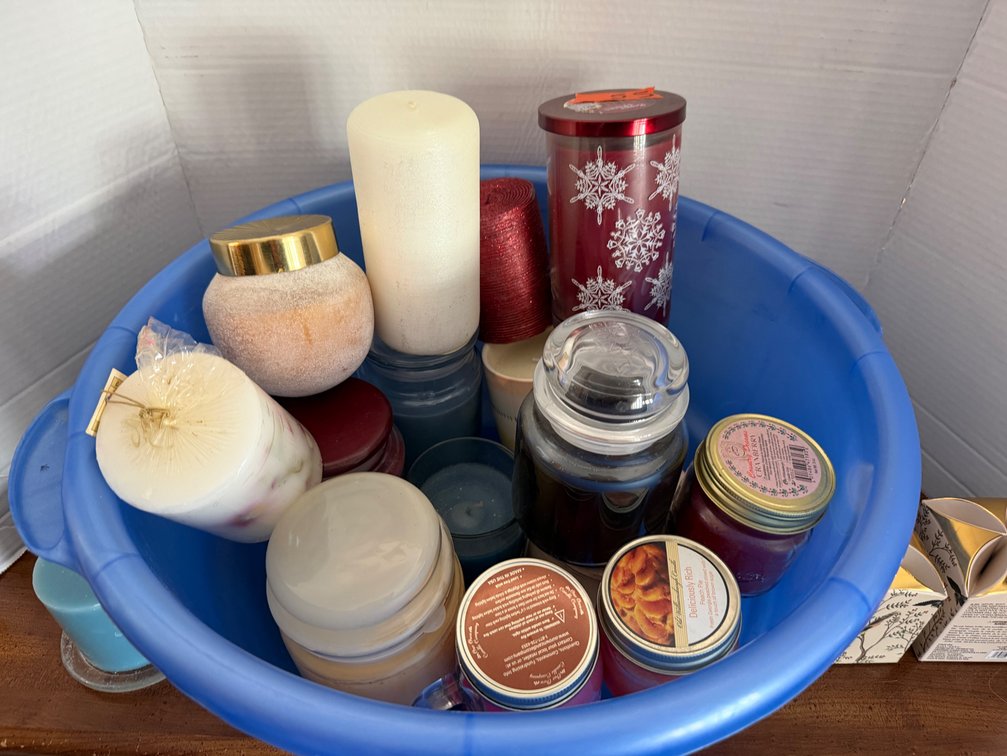 Variety of Jar Candles, Tea Lights