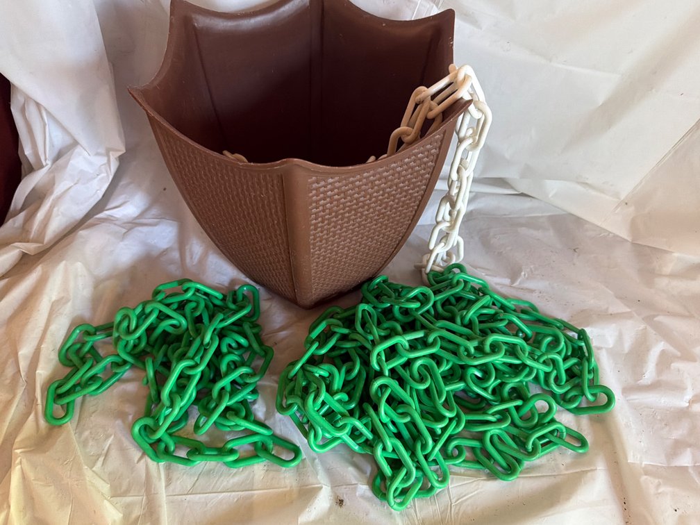 Plastic Chains-Unknown Length