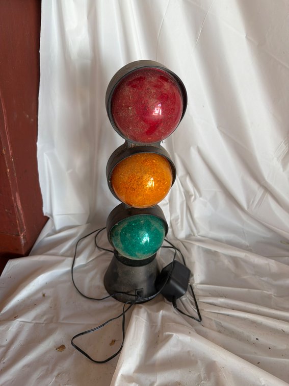 16” Stop and Go Light-Green Worked