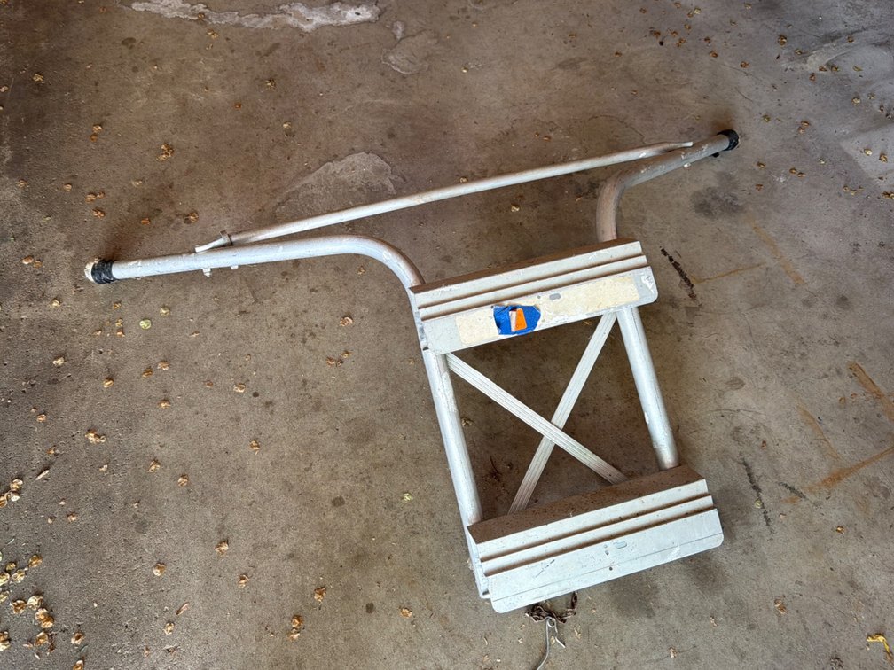 Ladder Stabilizer