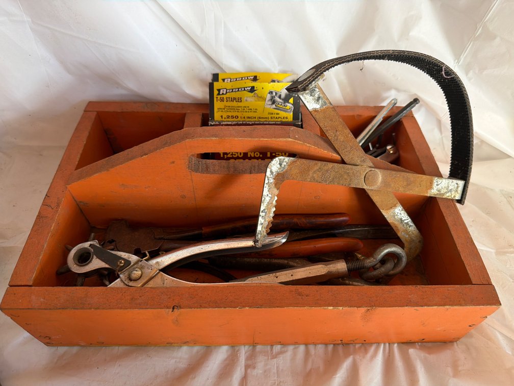 Wood Box w/Tools