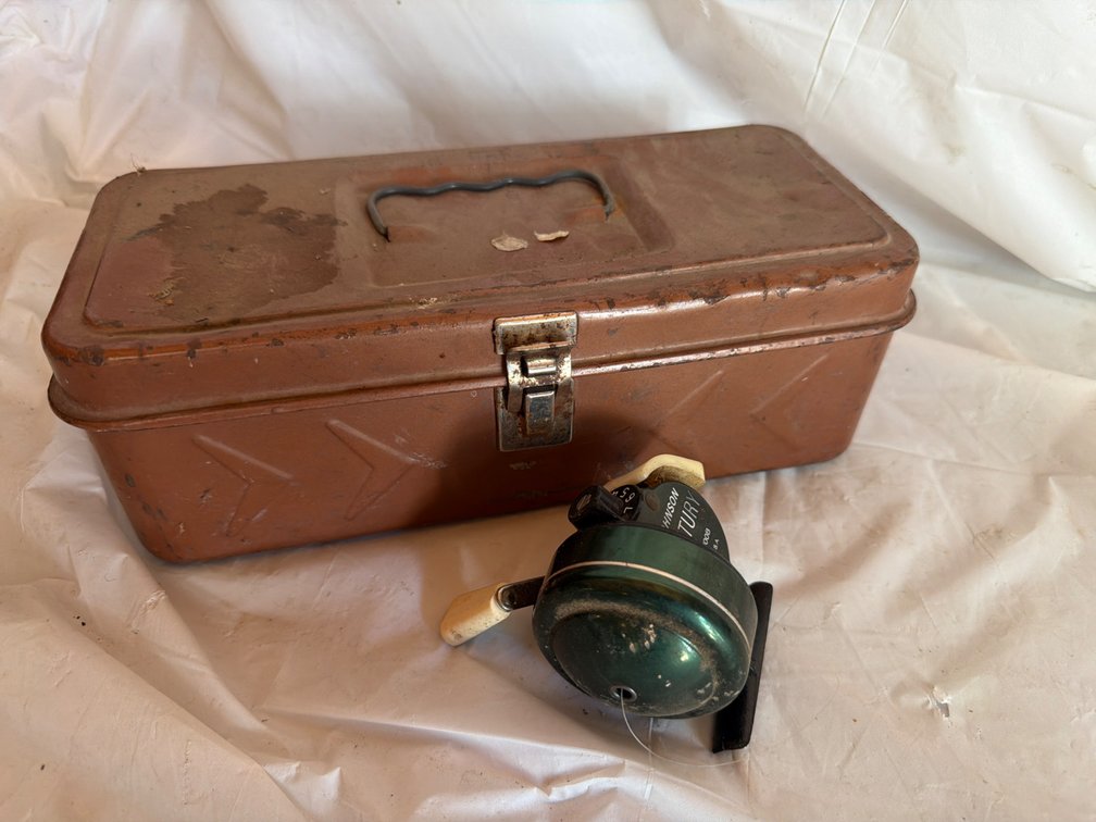 Vintage Tackle Box & Johnson Reel