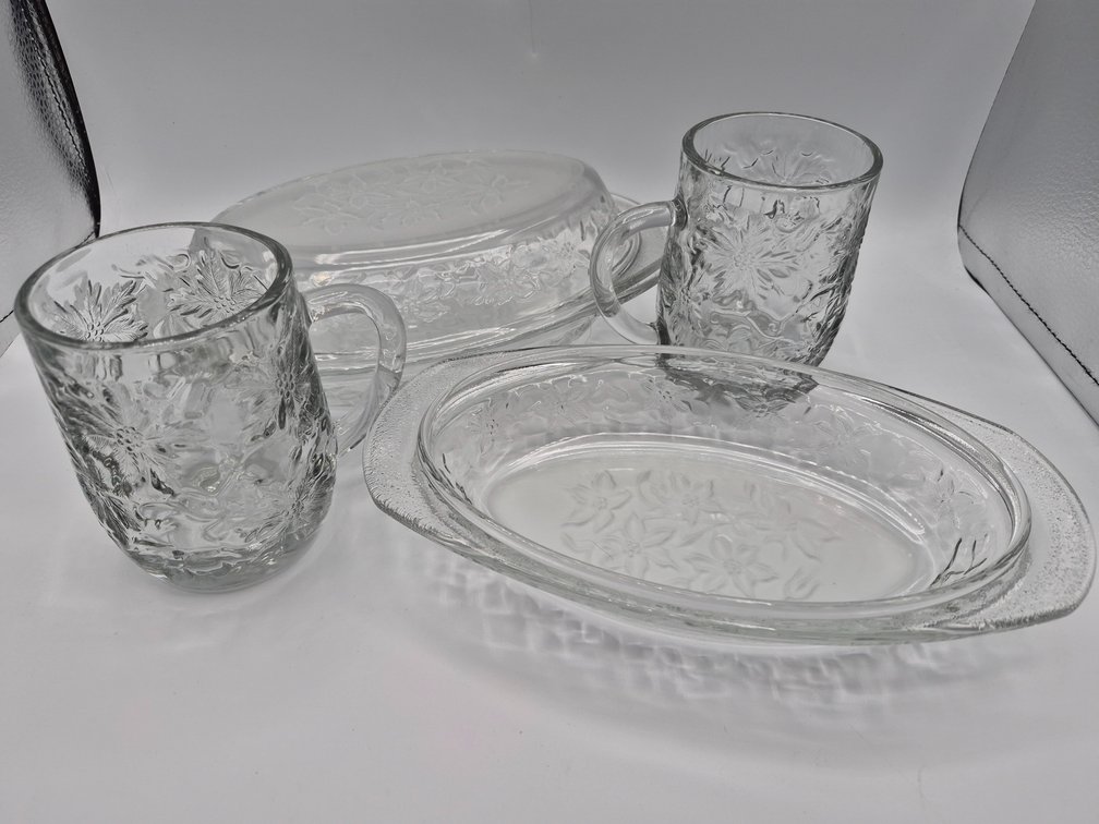 Princess House " Fantasia" Casserole Dishes & Mugs