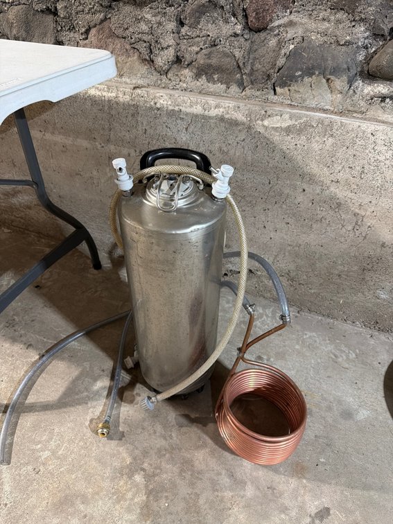 Beer Keg & Wart Cooler w/Air Tank