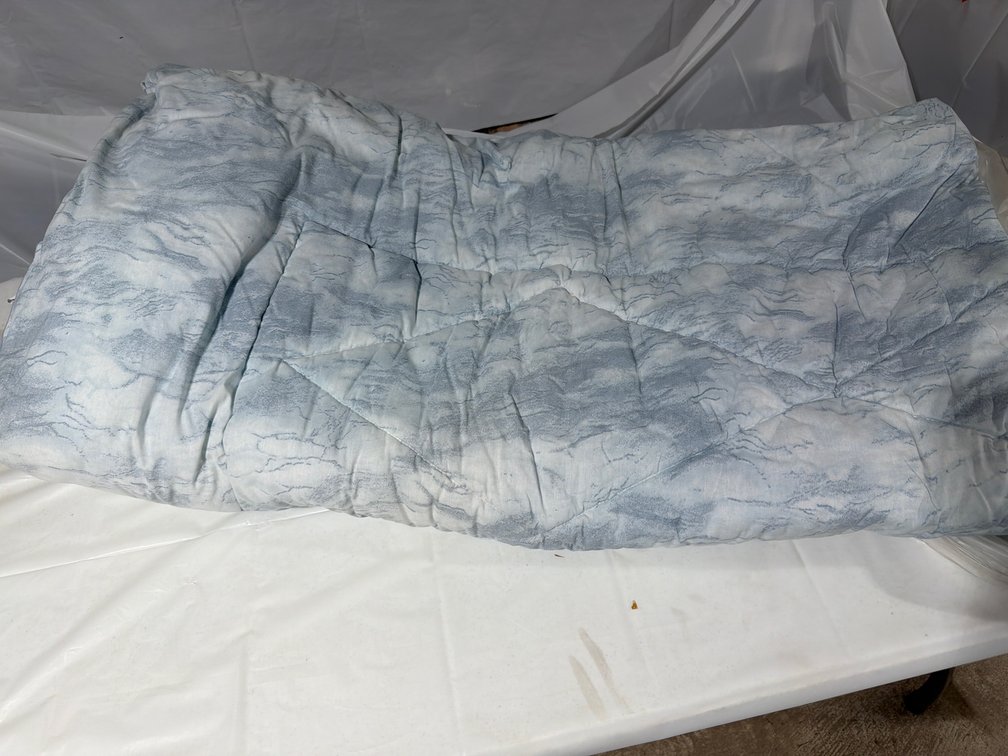 Twin Comforter