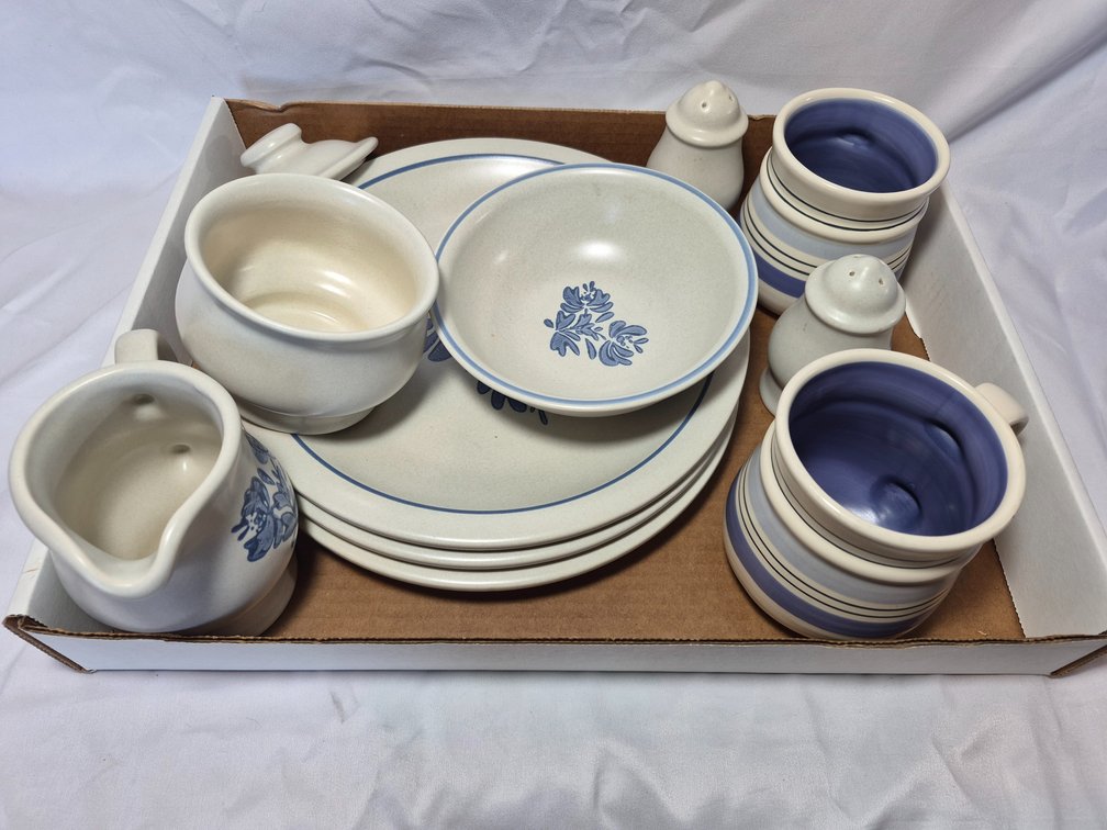 Pfaltzgraff Plates, Bowl, S&P, Creamer, Sugar Bowl & Mugs