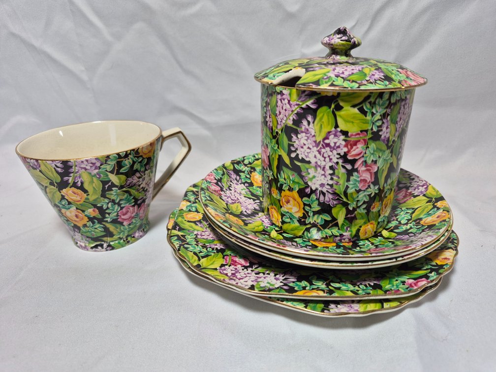 Lord Nelson Black Beauty Jam Jar, Small Plates, Saucers & Cup