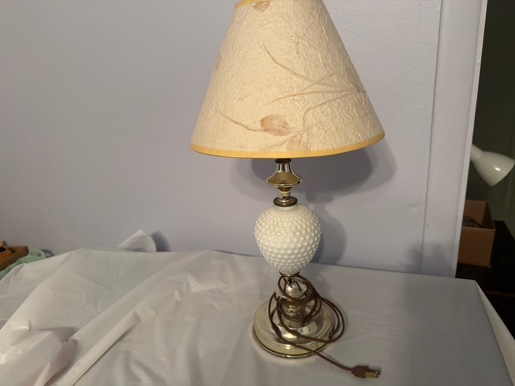 19” Tall Vintage Table Lamp